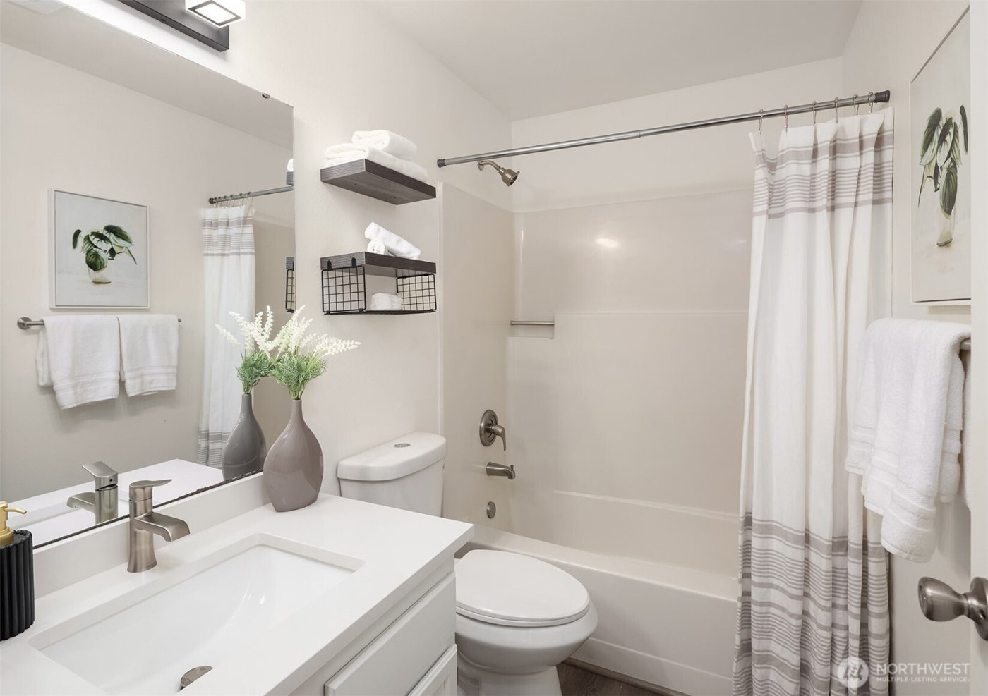 10215 NE 129th Lane , Kirkland, WA 98034