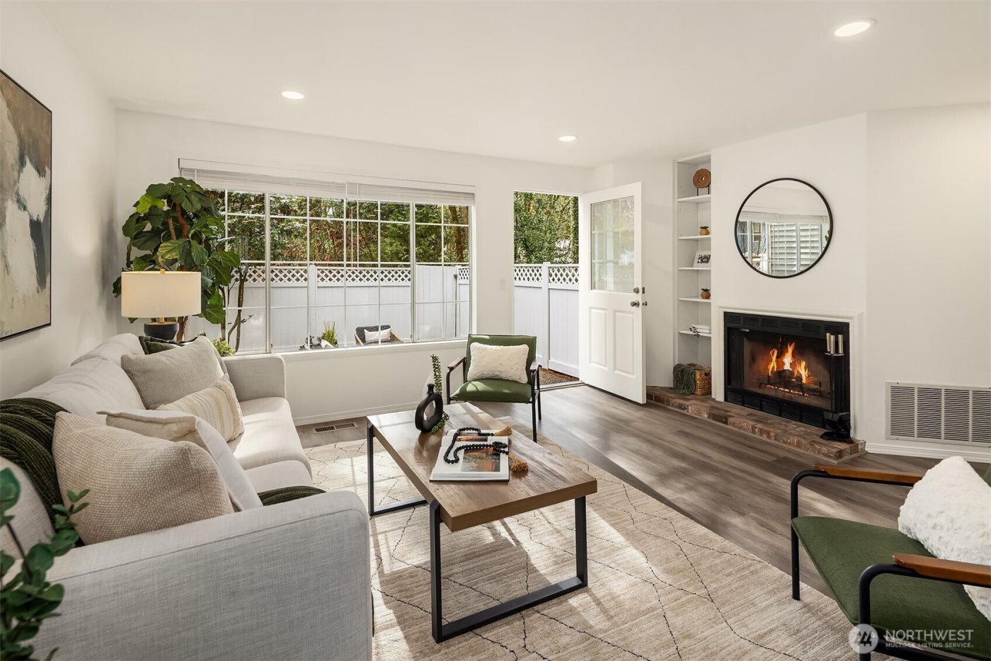 10215 NE 129th Lane , Kirkland, WA 98034