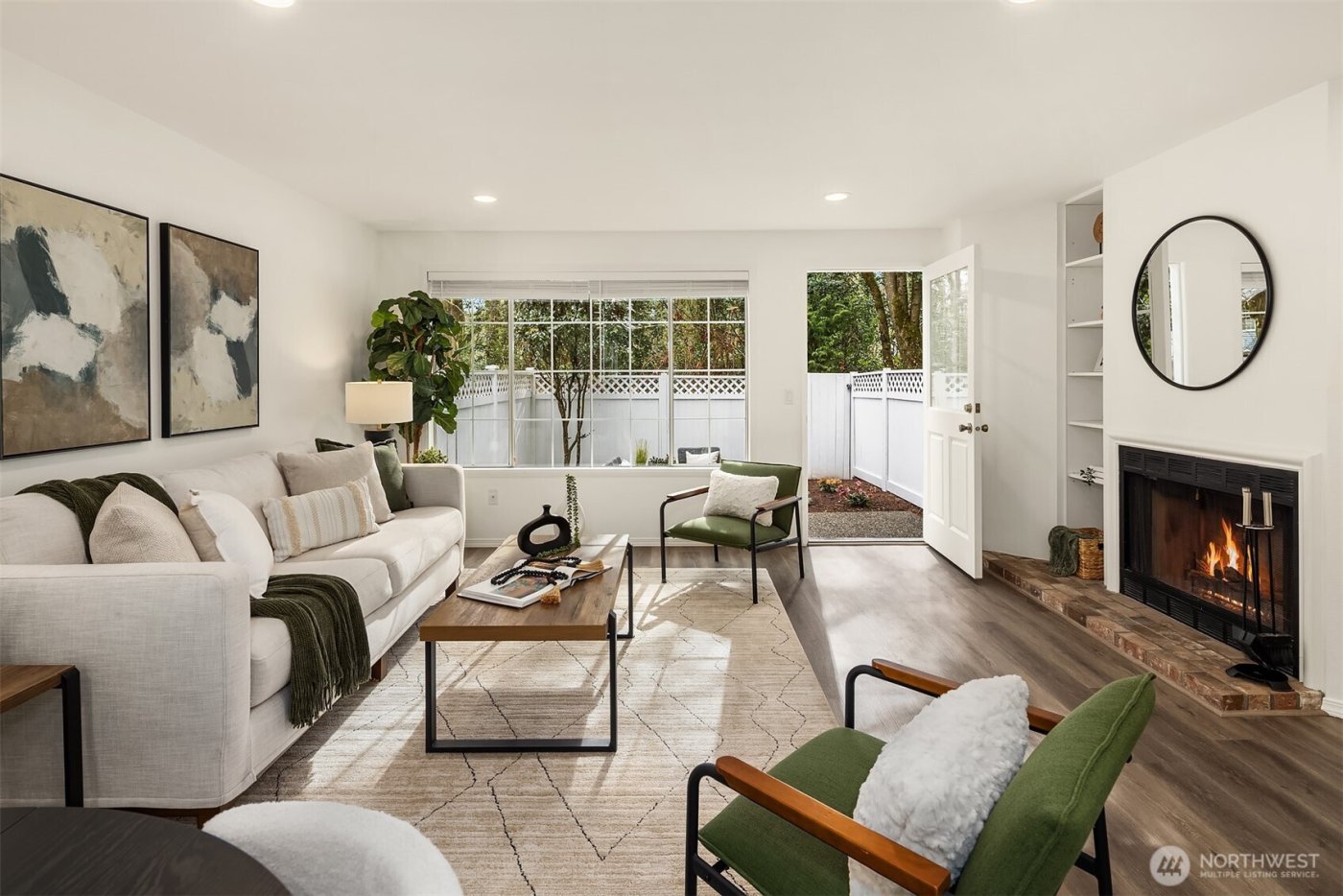 10215 NE 129th Lane , Kirkland, WA 98034