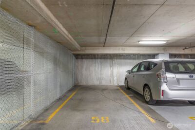 820 Blanchard Street #1406, Seattle, WA 98121 - Photo 28