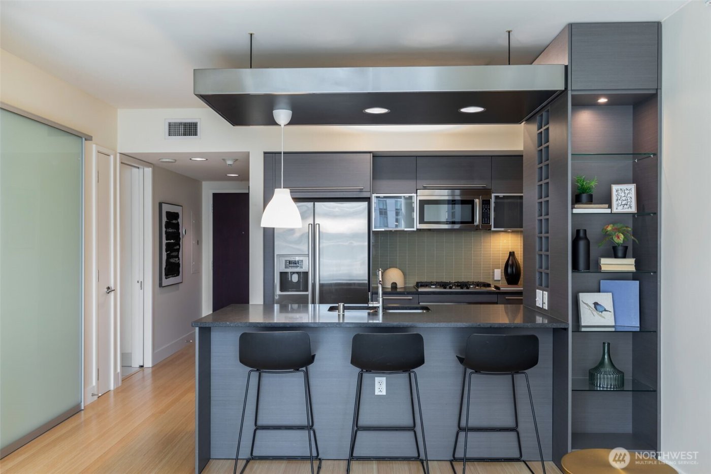 820 Blanchard Street #1406, Seattle, WA 98121