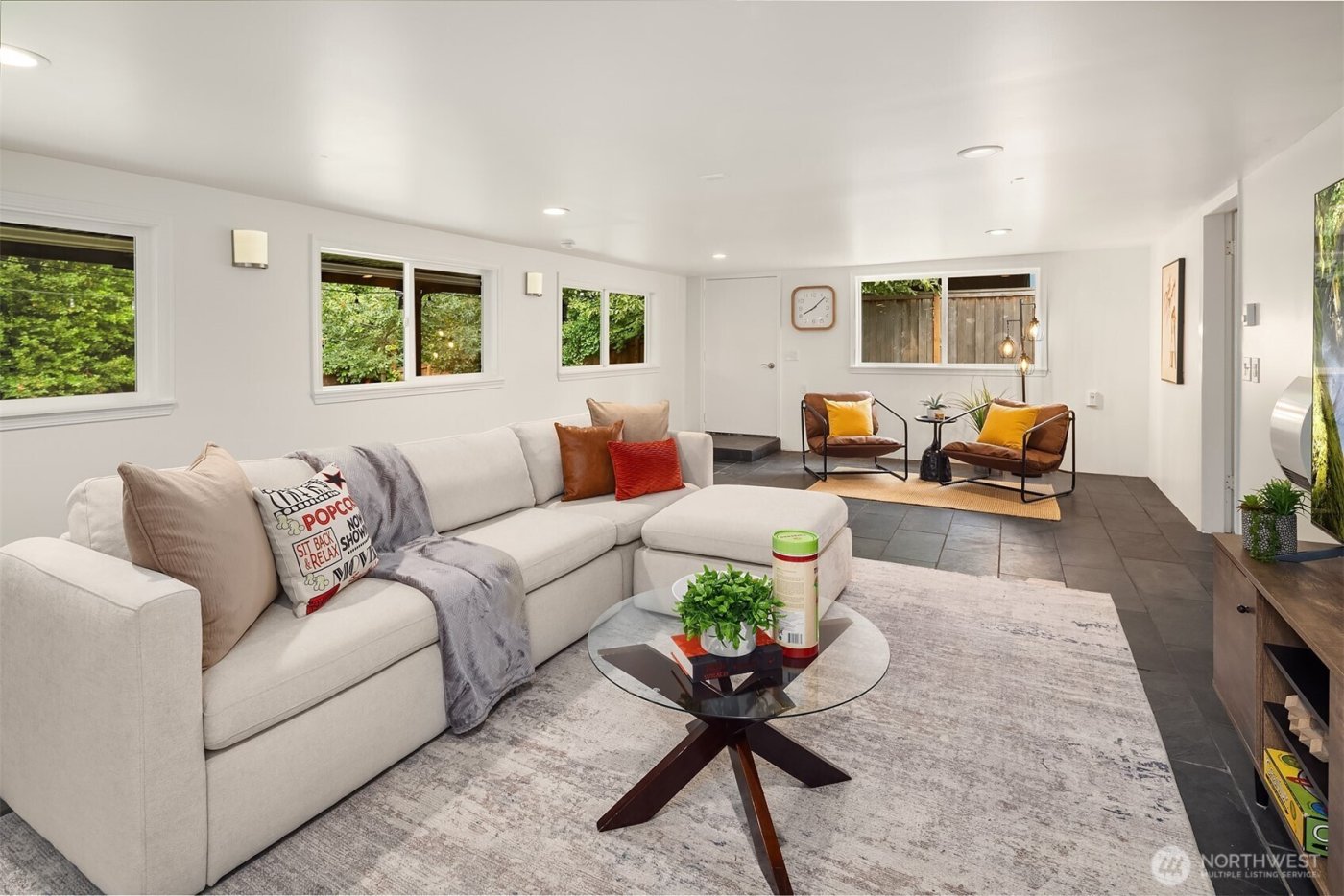 6833 47th Avenue NE, Seattle, WA 98115