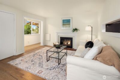 6833 47th Avenue NE, Seattle, WA 98115 - Photo 3