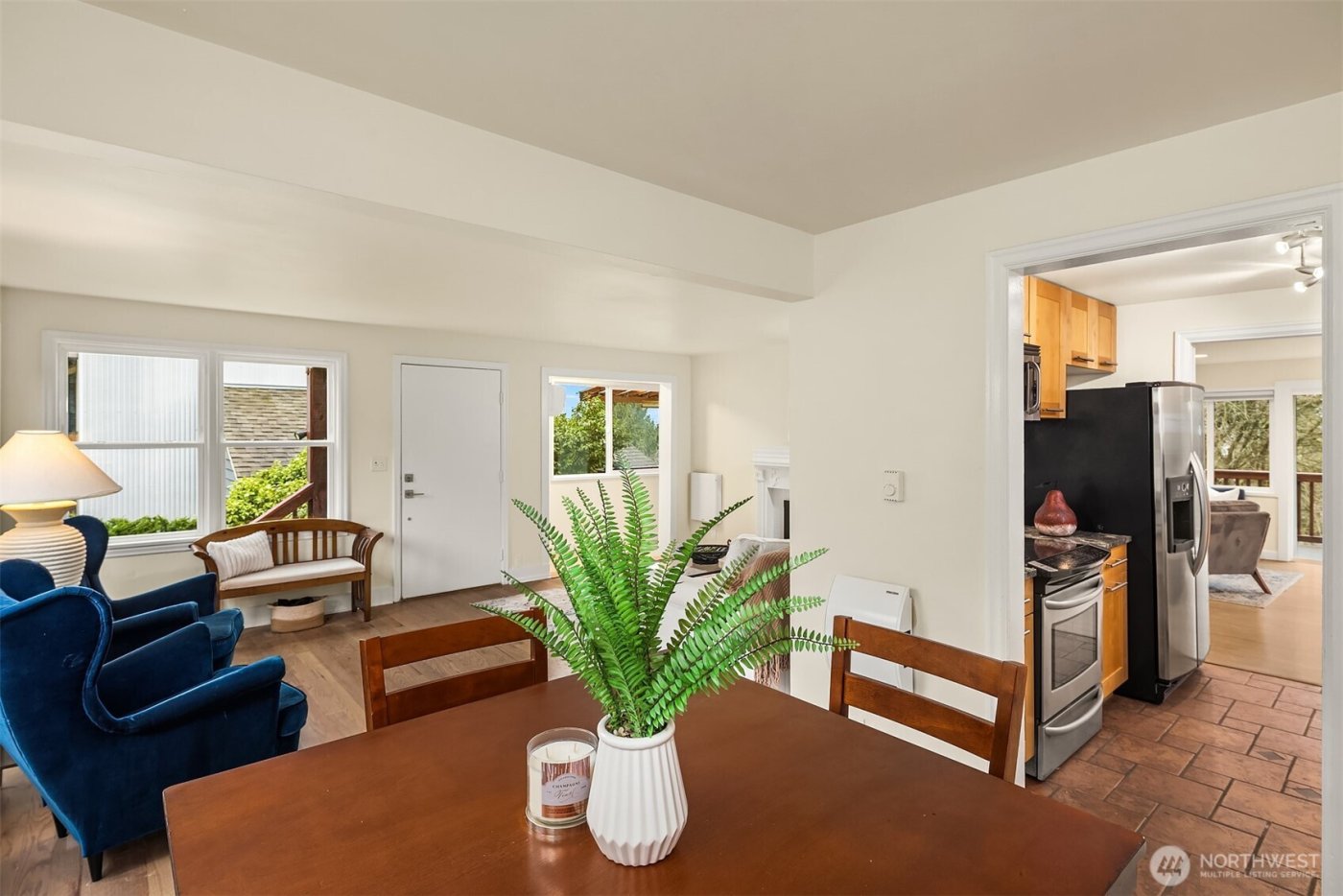 6833 47th Avenue NE, Seattle, WA 98115