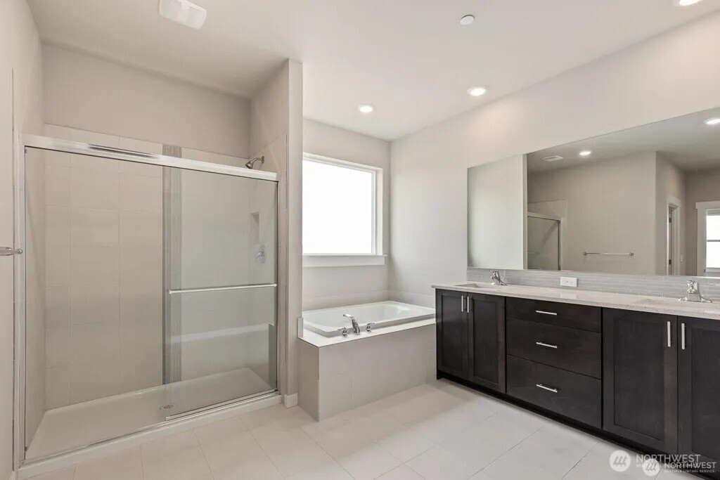 3006 Dapple Gray Way , Ellensburg, WA 98926