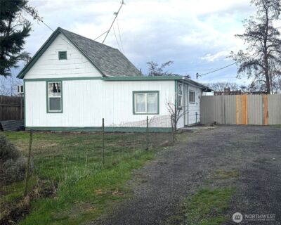 1212 W Moore Street , Walla Walla, WA 99362