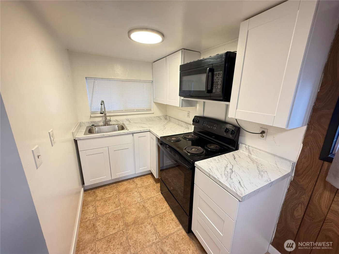 1212 W Moore Street , Walla Walla, WA 99362