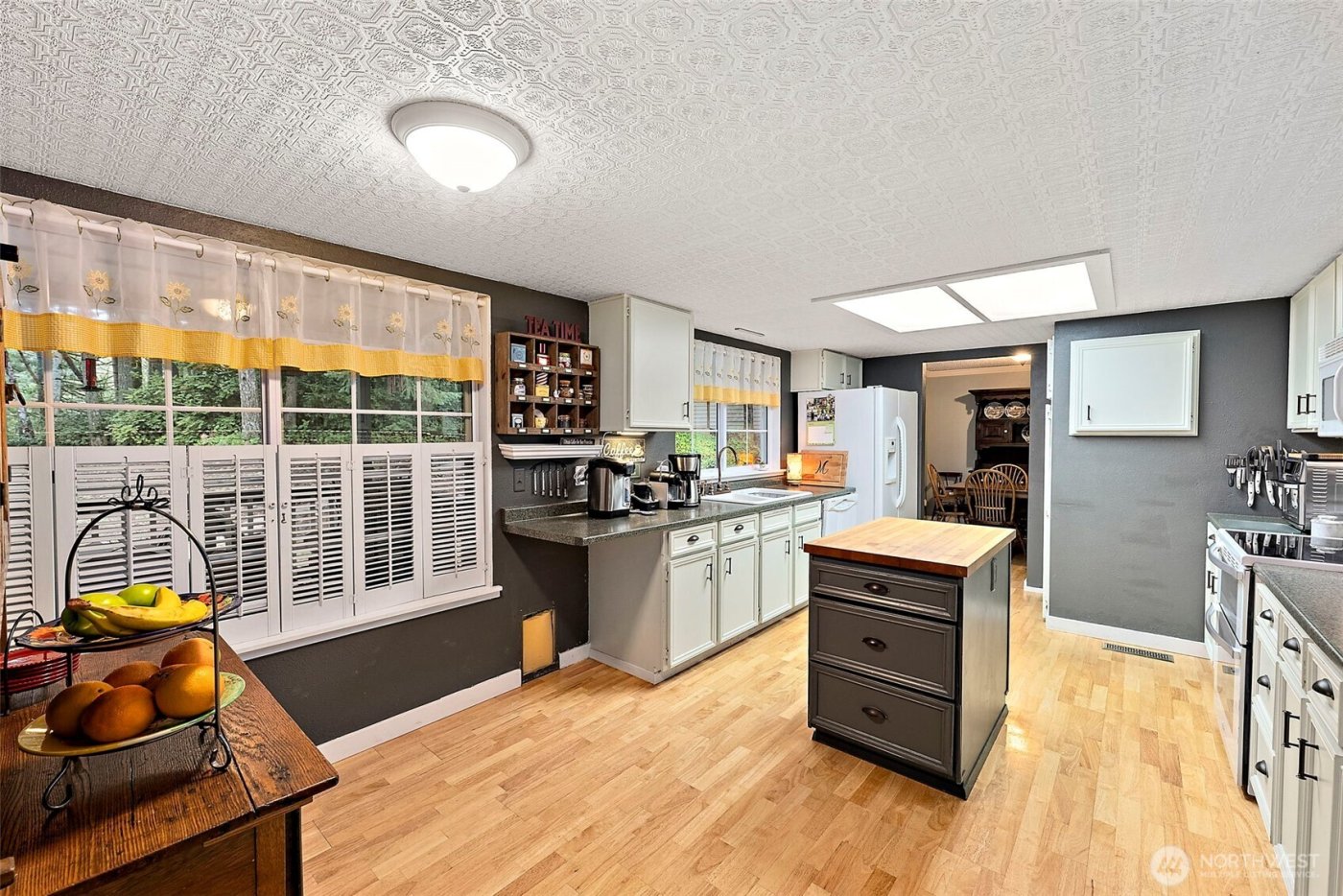 3035 SE Morning Light Court , Port Orchard, WA 98367