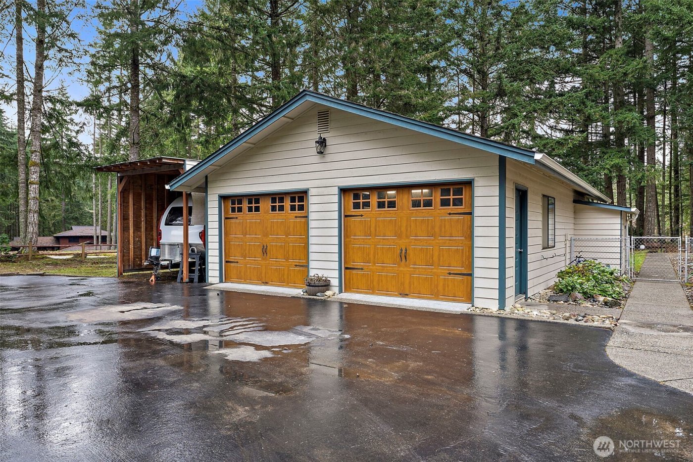 3035 SE Morning Light Court , Port Orchard, WA 98367