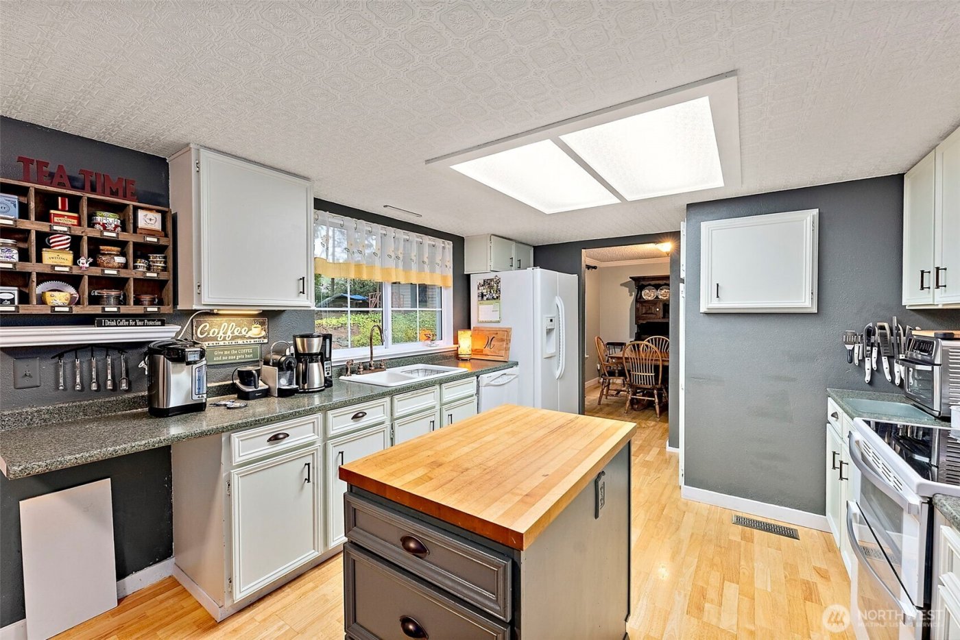 3035 SE Morning Light Court , Port Orchard, WA 98367