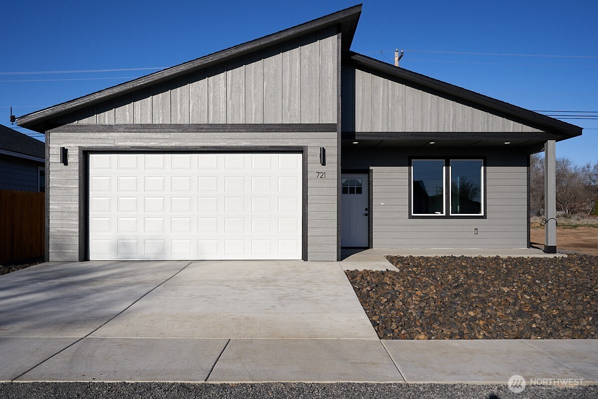443 Partello Park , Grand Coulee, WA 99133