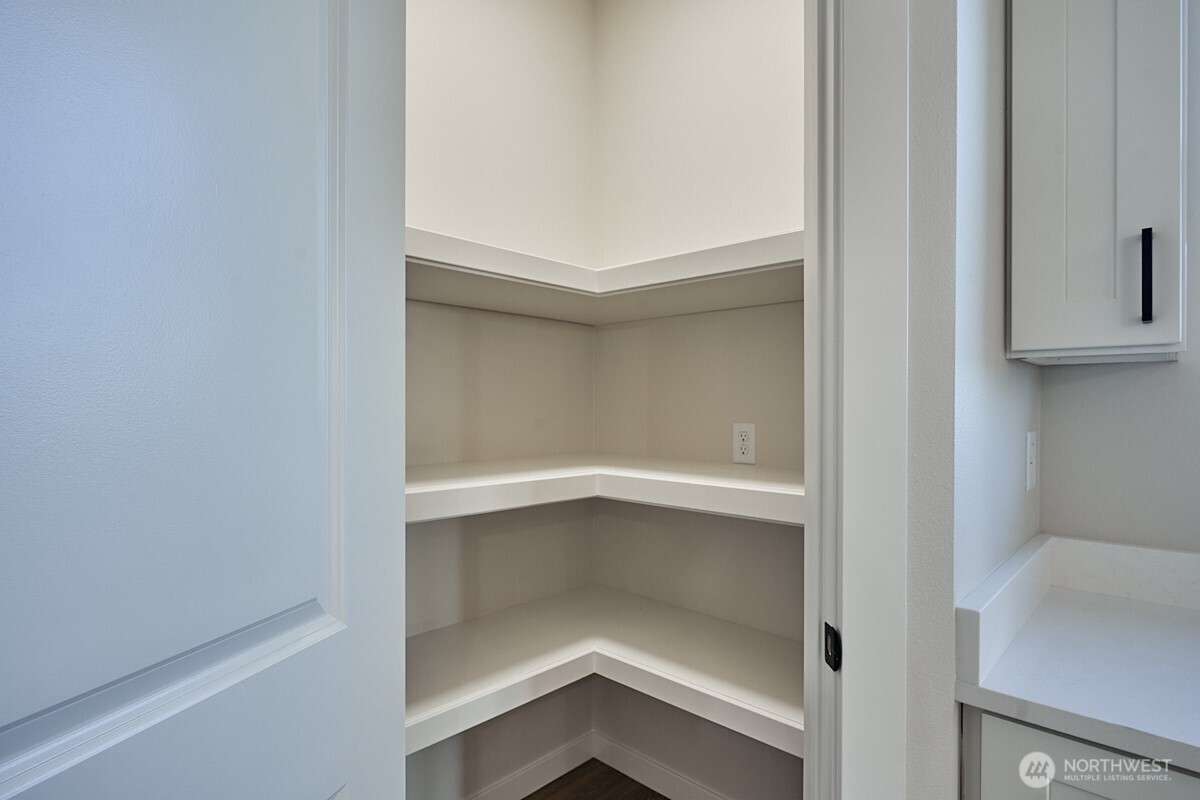 443 Partello Park , Grand Coulee, WA 99133