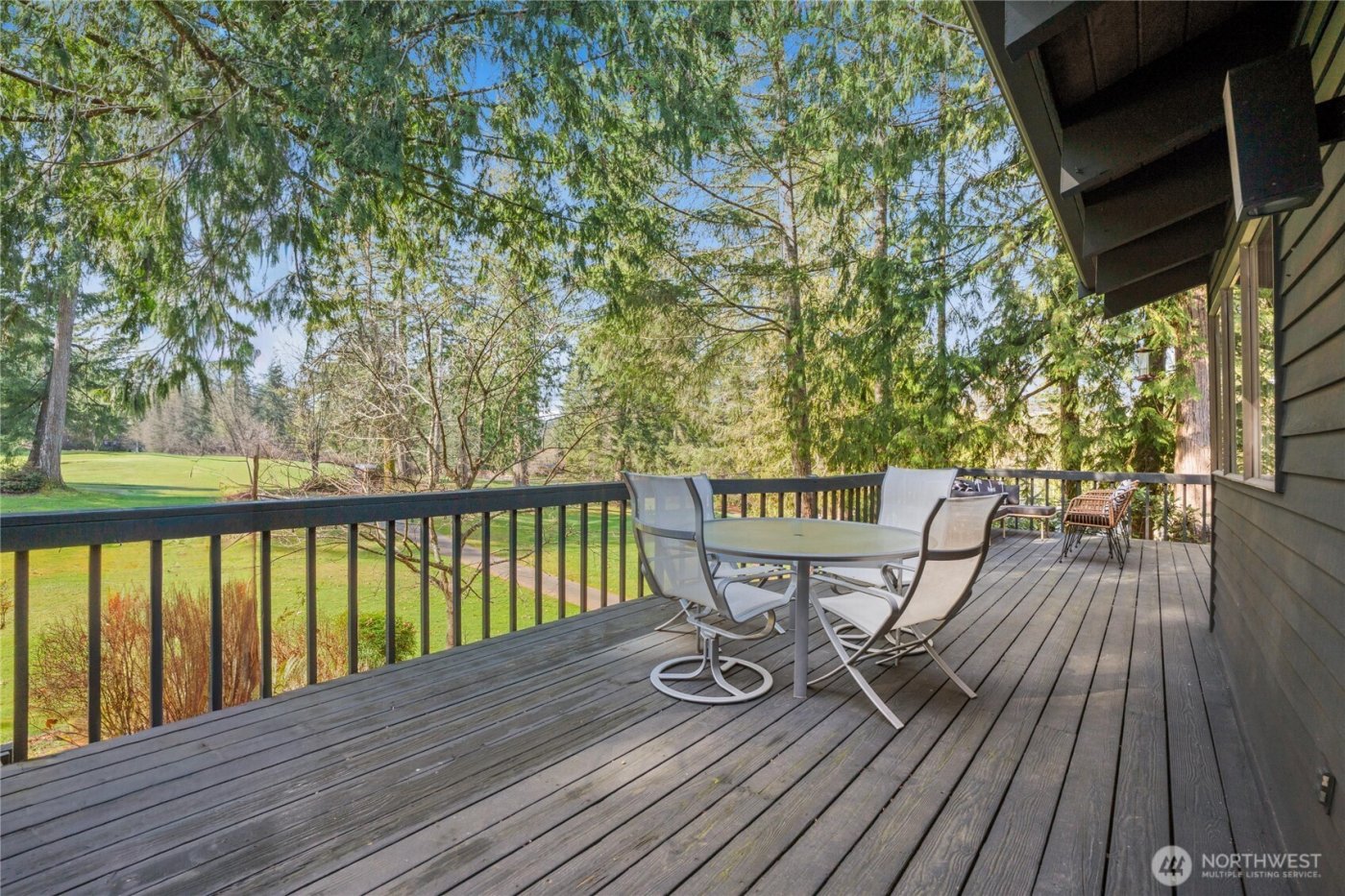 201 E Country Club Drive , Allyn, WA 98524