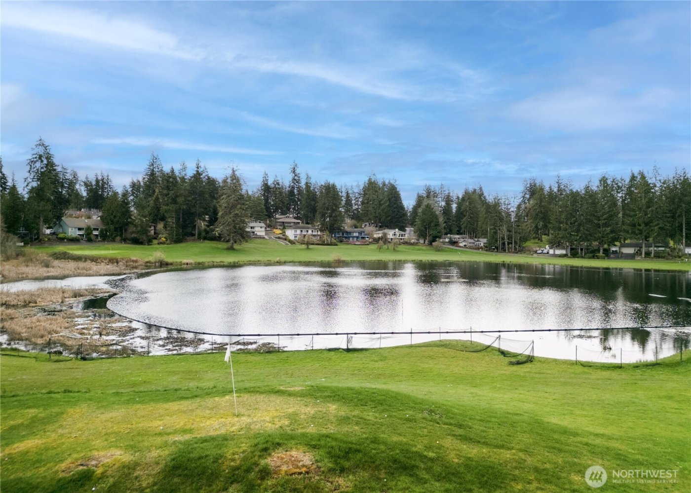 201 E Country Club Drive , Allyn, WA 98524