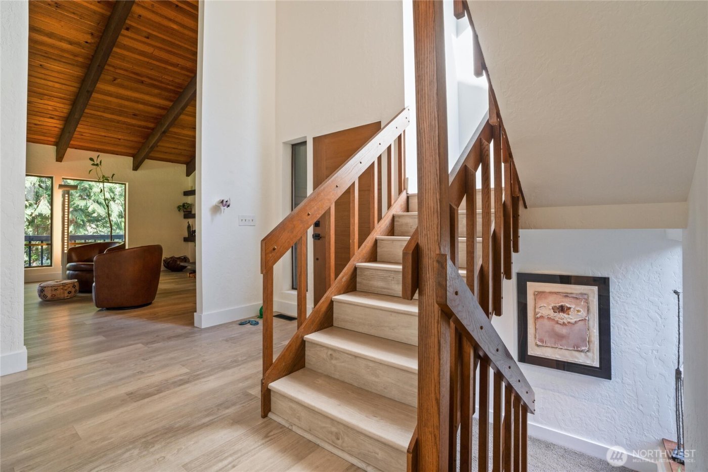 201 E Country Club Drive , Allyn, WA 98524