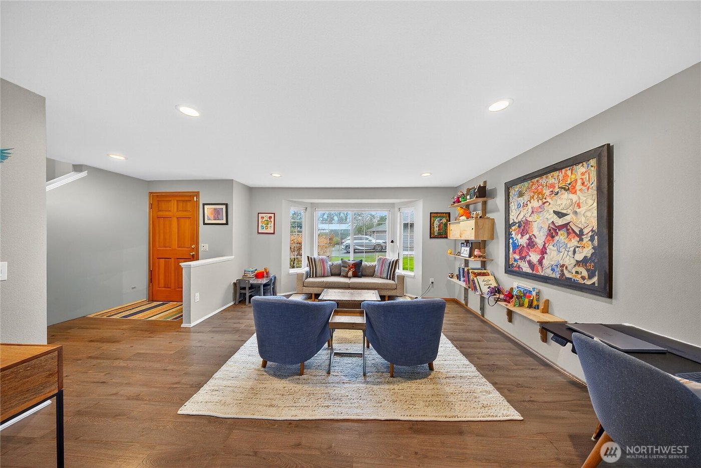 17427 Spruce Way , Lynnwood, WA 98037-7428