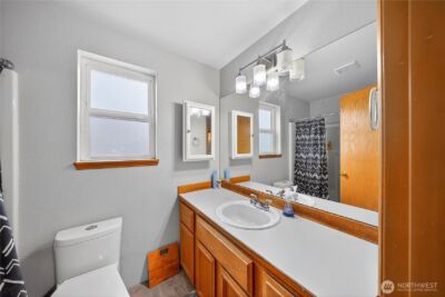 17427 Spruce Way , Lynnwood, WA 98037-7428 - Photo 26