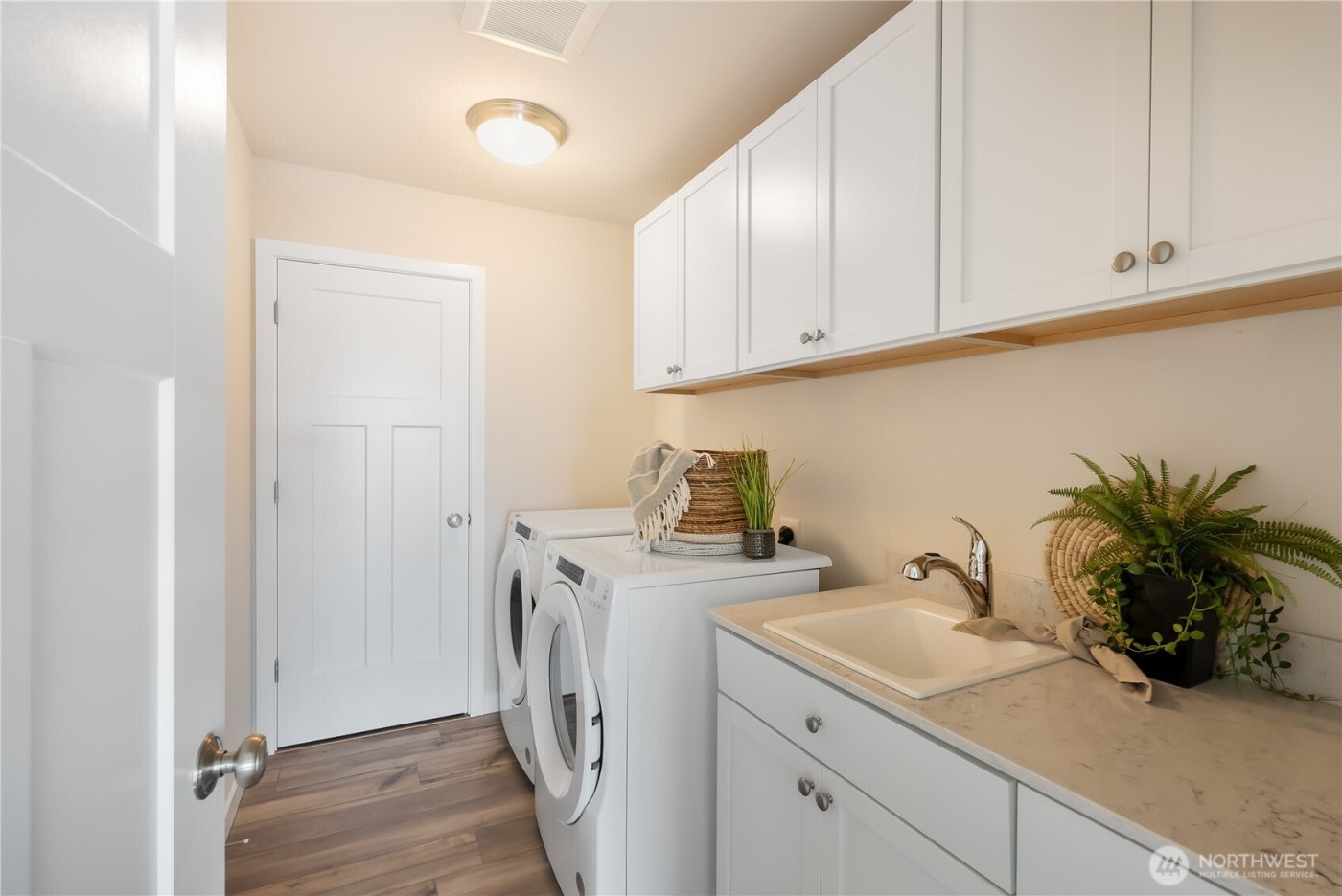 5434 Lasiandra Drive , Blaine, WA 98230