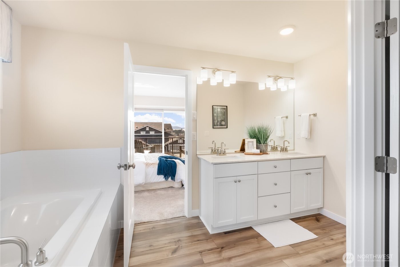 5434 Lasiandra Drive , Blaine, WA 98230