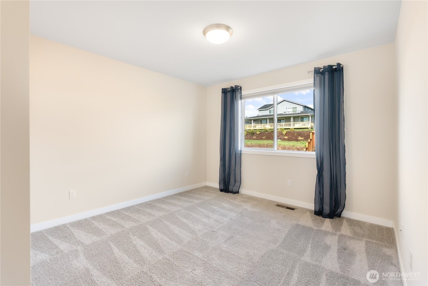 5434 Lasiandra Drive , Blaine, WA 98230