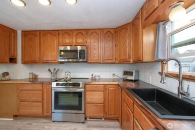 311 S Jones Street , Port Angeles, WA 98362 - Photo 12