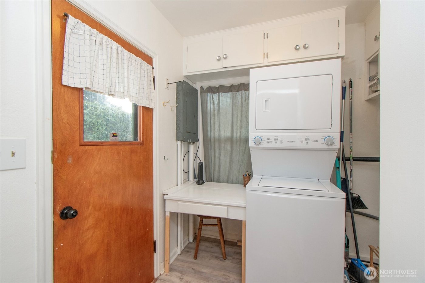 311 S Jones Street , Port Angeles, WA 98362