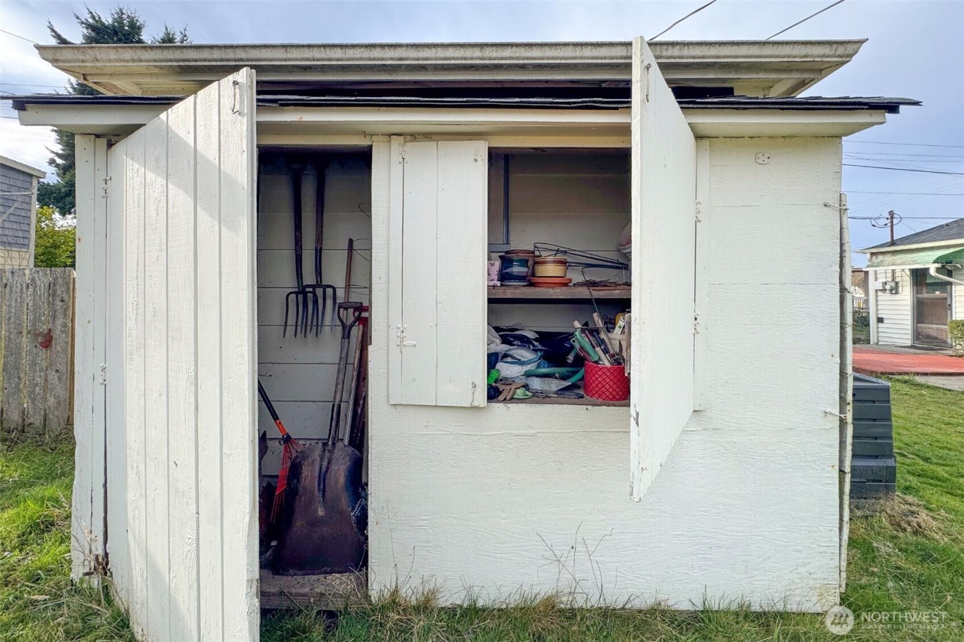 311 S Jones Street , Port Angeles, WA 98362