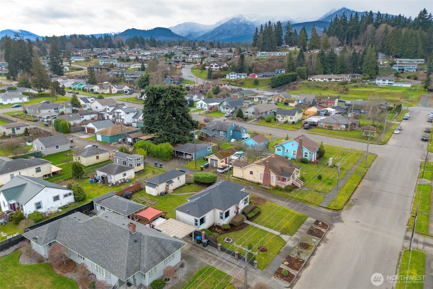 311 S Jones Street , Port Angeles, WA 98362