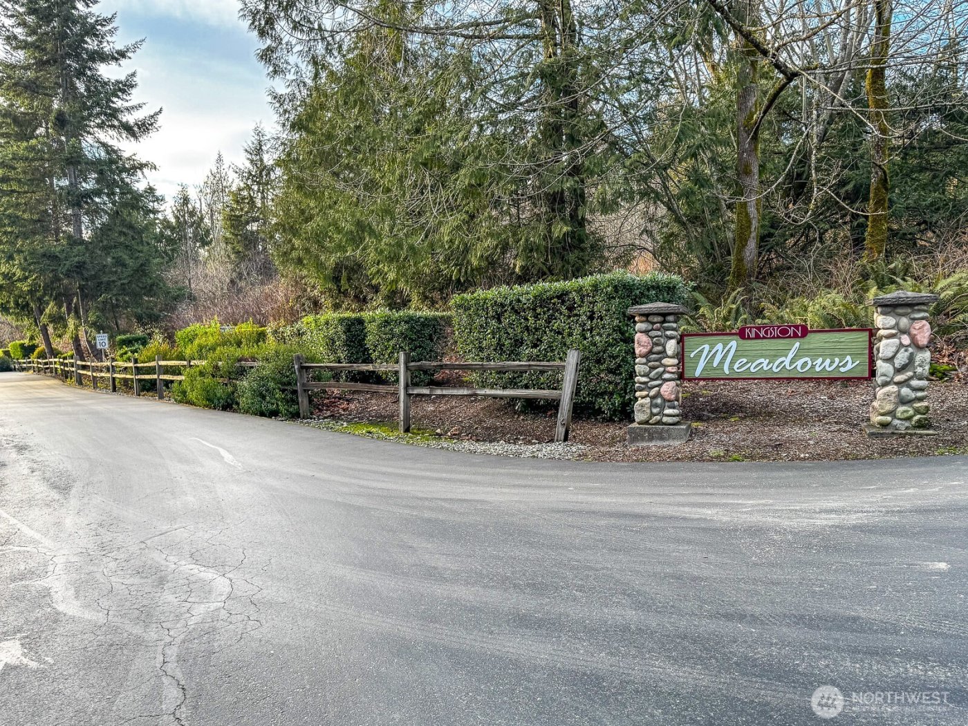 10543 NE Kingston Meadows Circle #354, Kingston, WA 98346