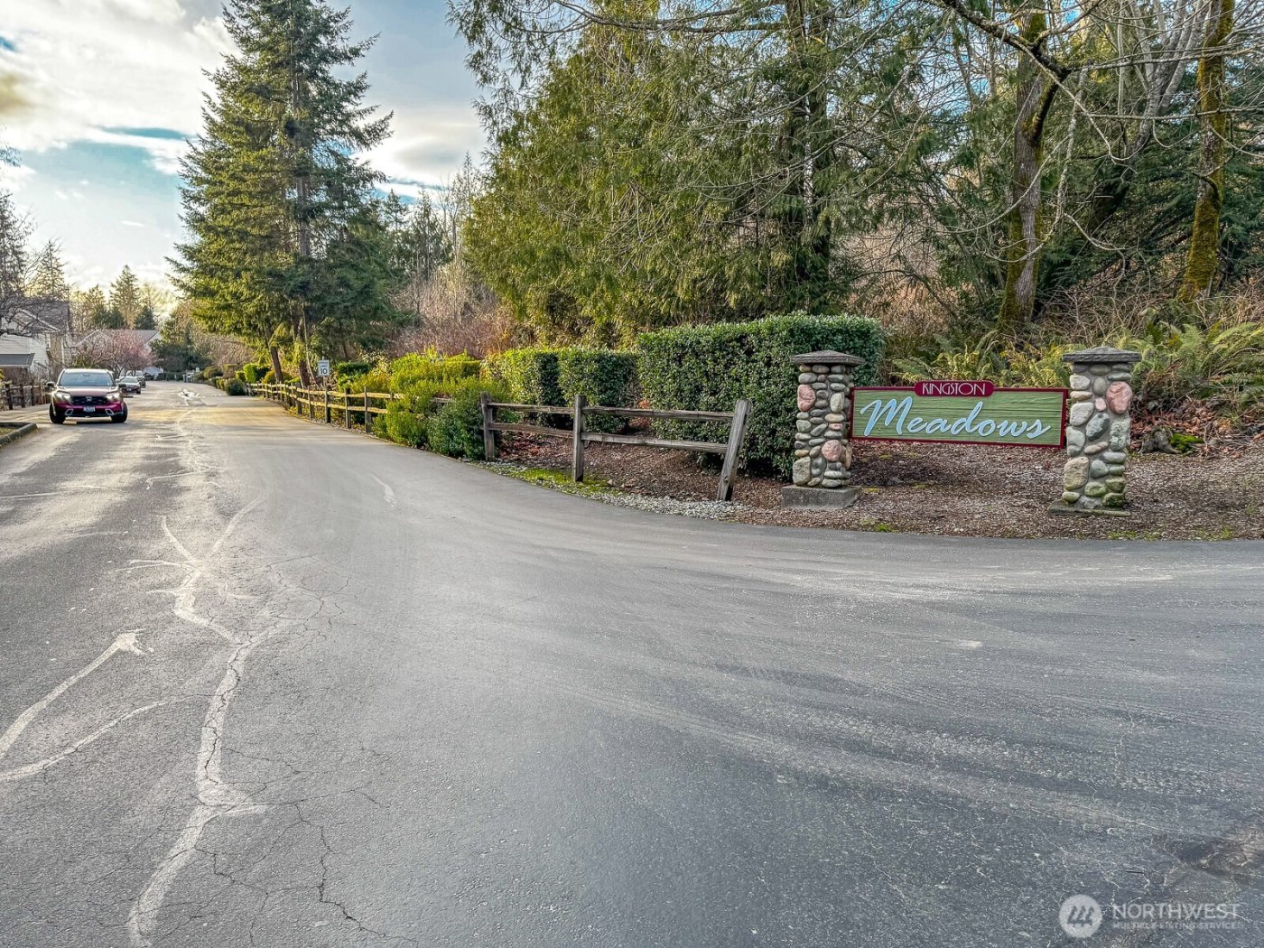 10543 NE Kingston Meadows Circle #354, Kingston, WA 98346