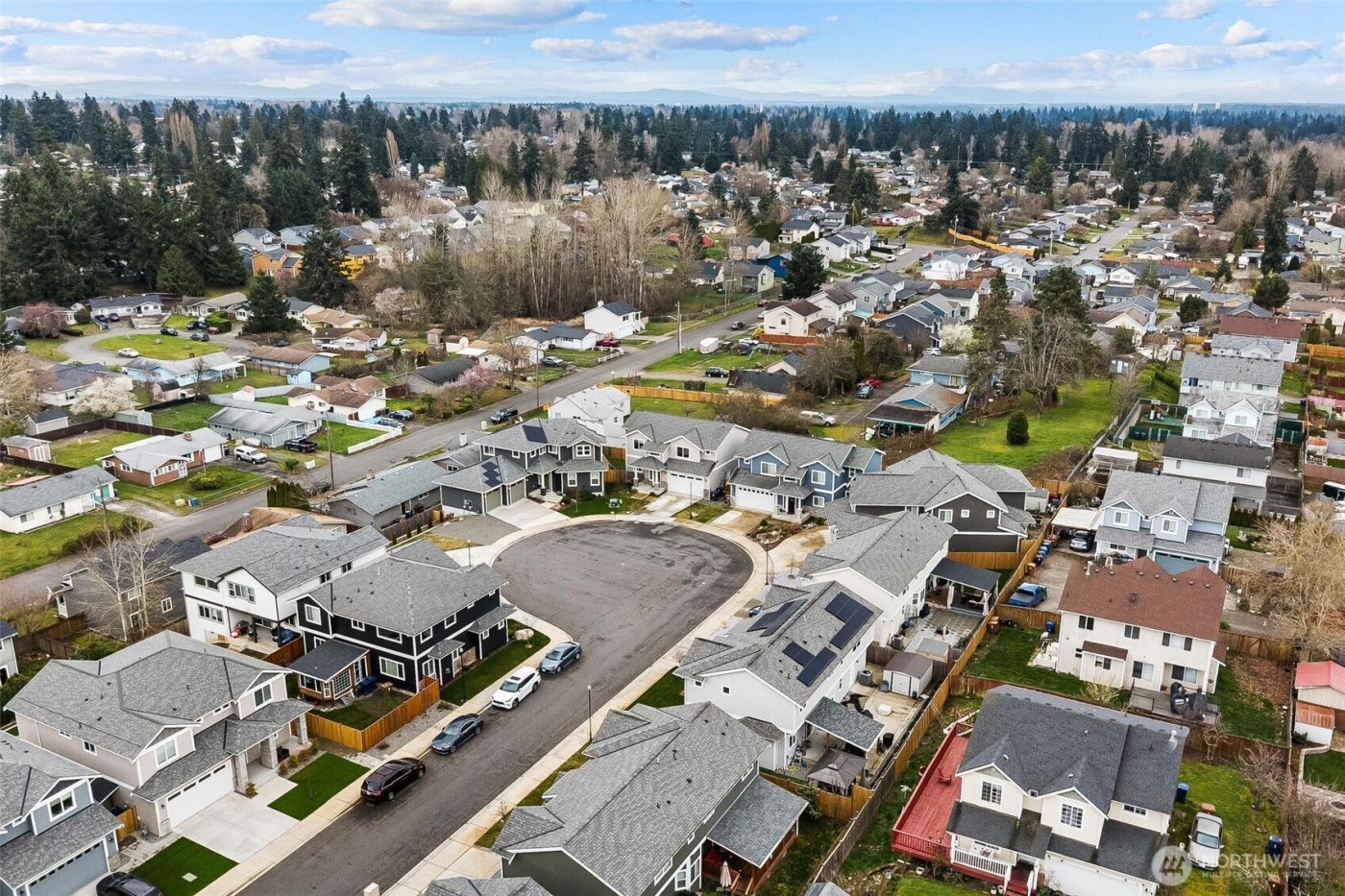 8821 S L Street , Tacoma, WA 98444