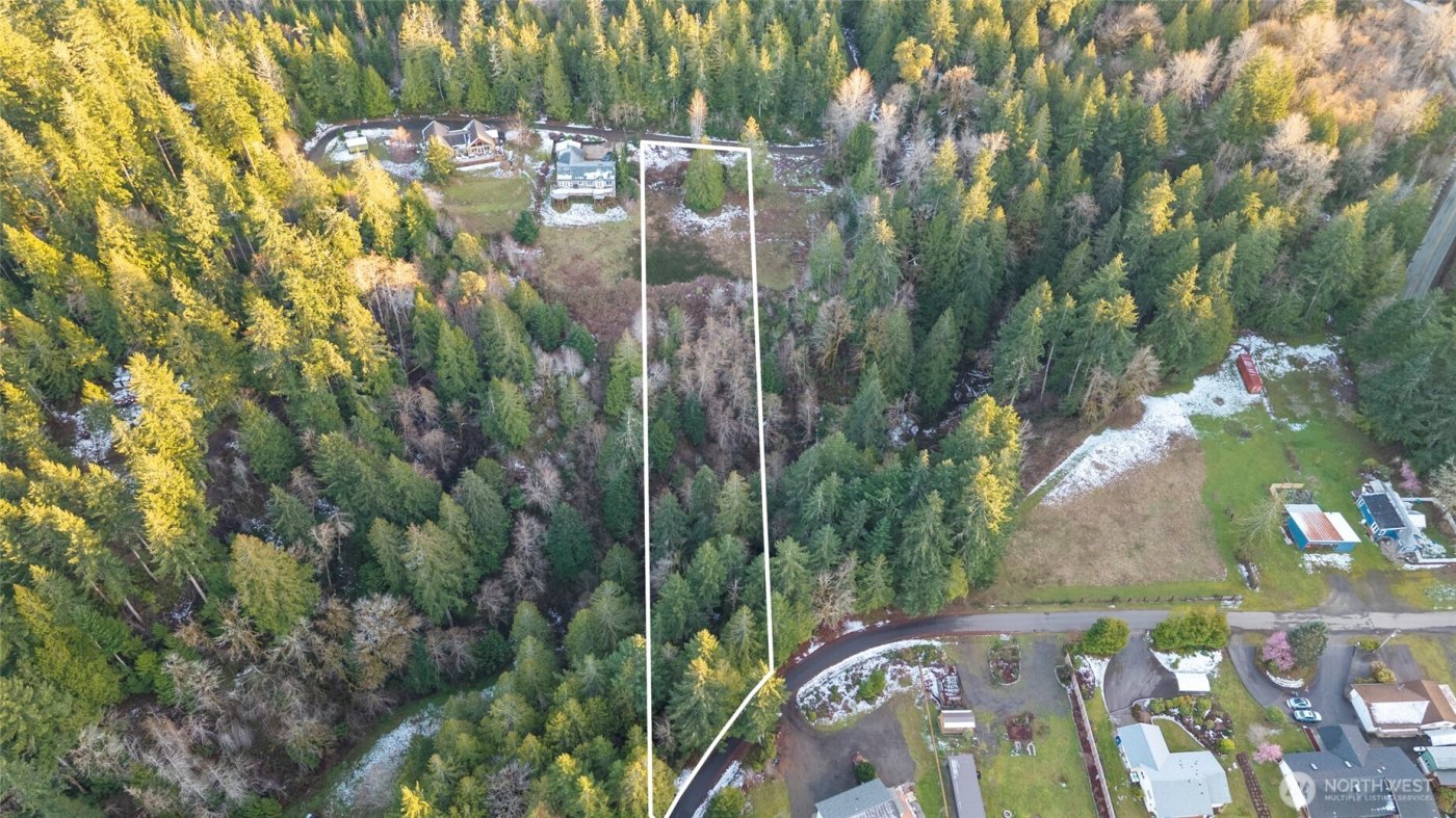 221 E Linda Vista Court , Union, WA 98592