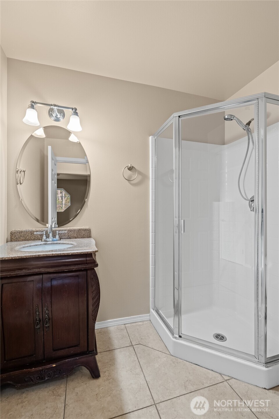 231 E Linda Vista Court , Union, WA 98592