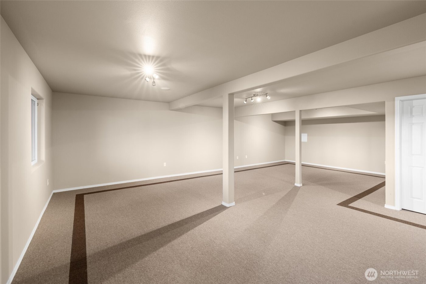 231 E Linda Vista Court , Union, WA 98592