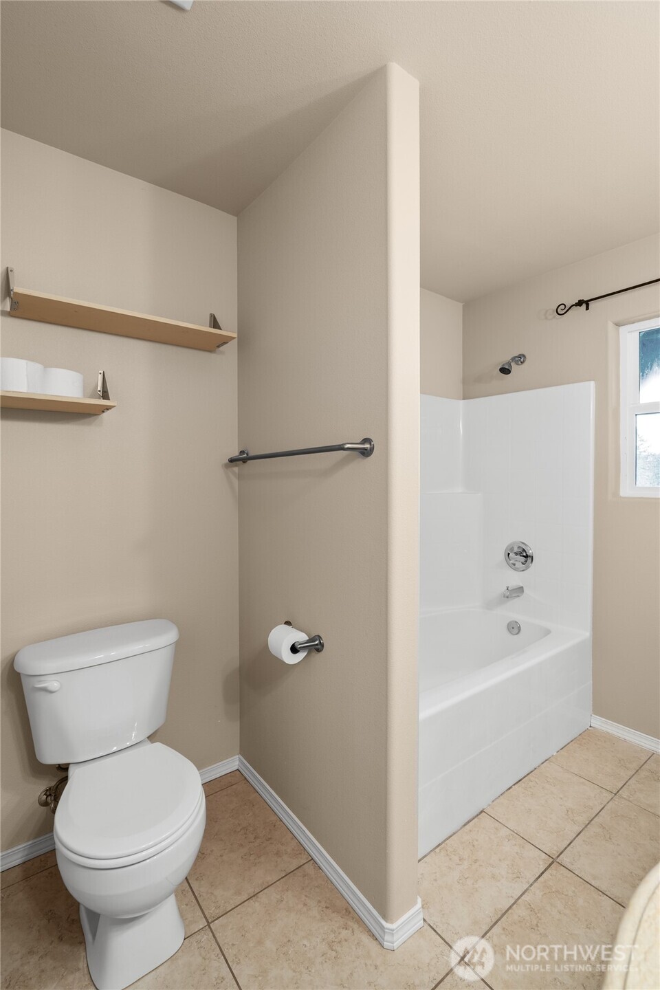 231 E Linda Vista Court , Union, WA 98592