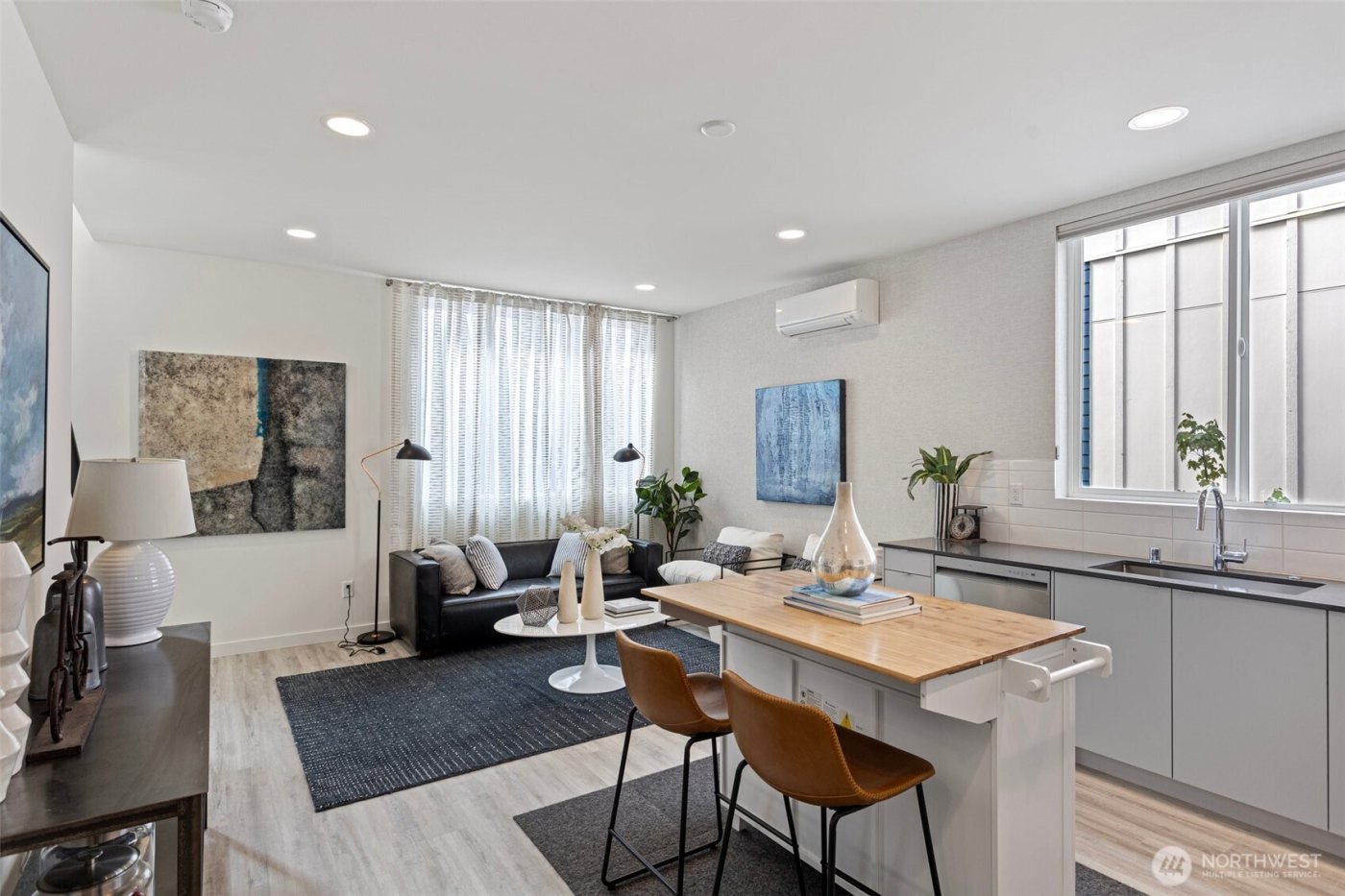 2529 29th Avenue S #B, Seattle, WA 98144