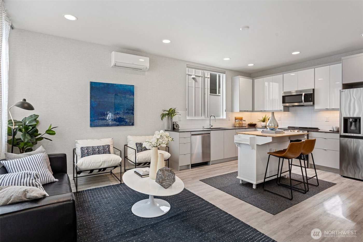 2529 29th Avenue S #B, Seattle, WA 98144