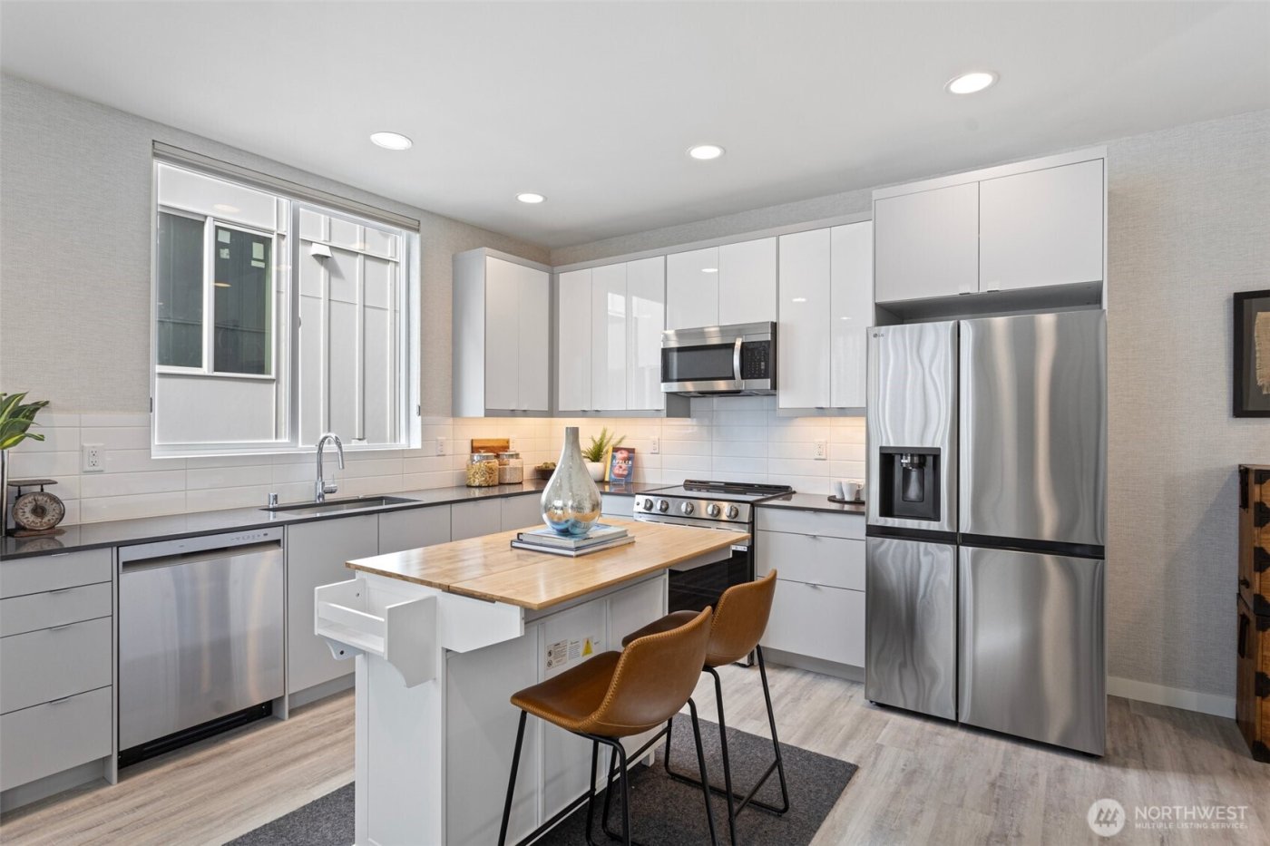 2529 29th Avenue S #B, Seattle, WA 98144