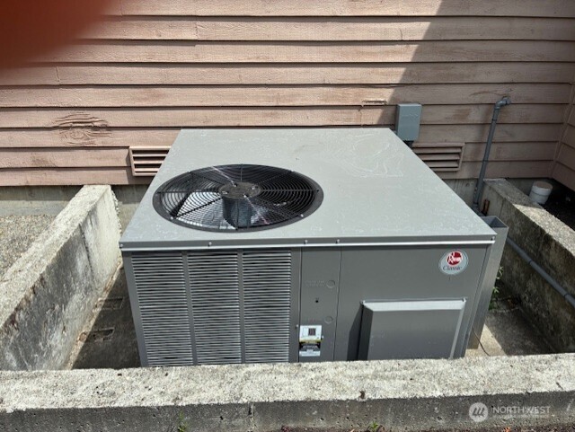 12312 9th Street E, Edgewood, WA 98372