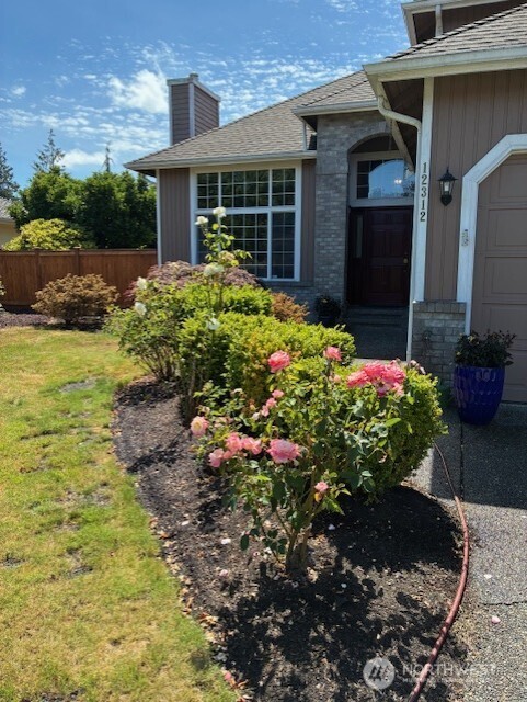 12312 9th Street E, Edgewood, WA 98372