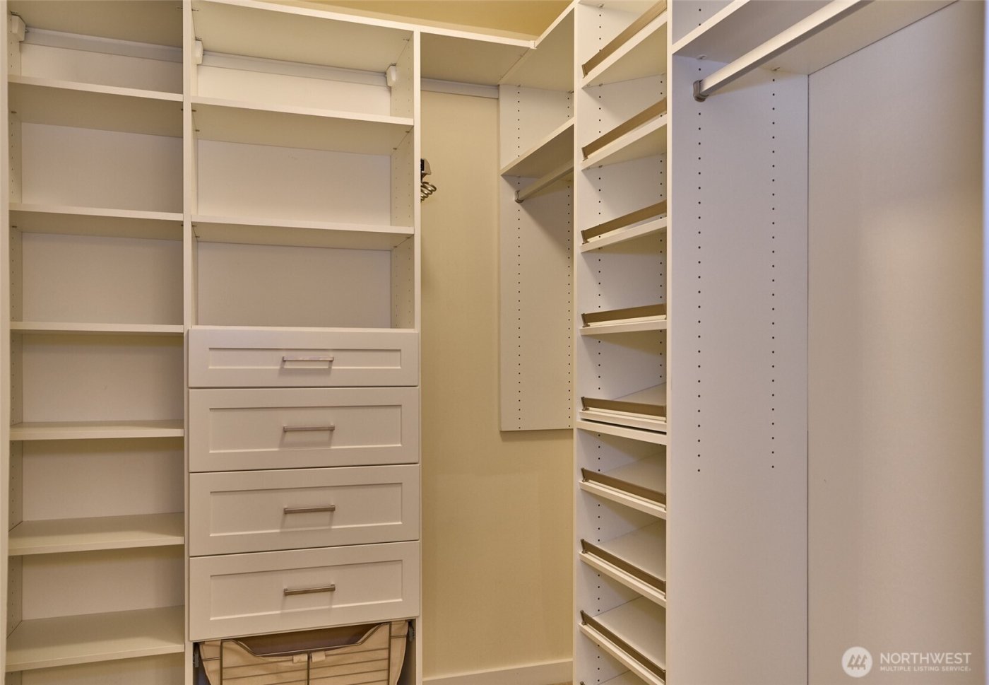 3316 S 369th Pl , Auburn, WA 98001