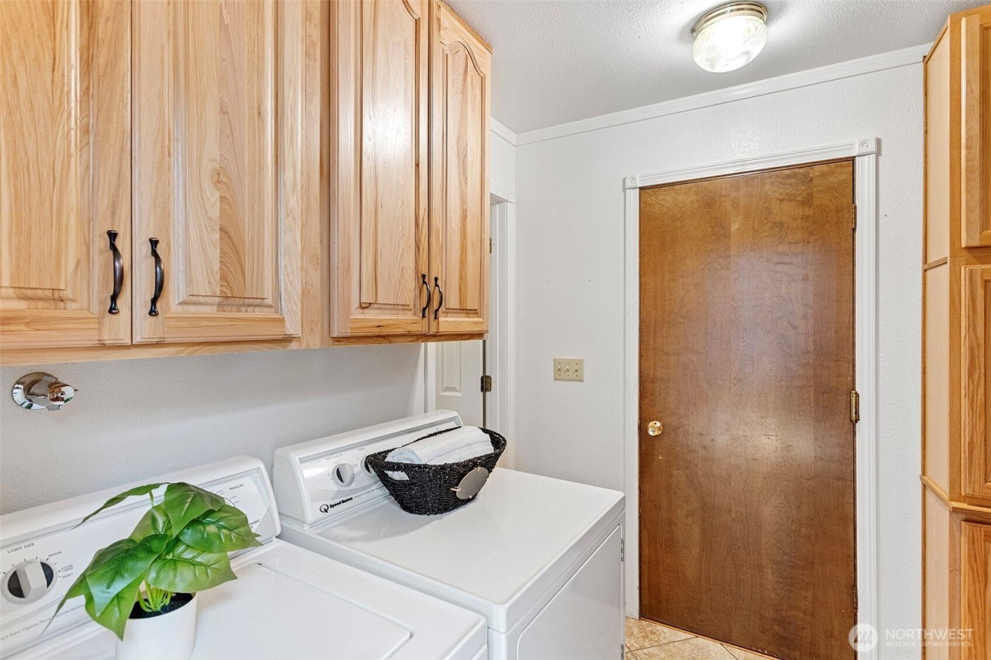 18107 25th Street Ct E, Lake Tapps, WA 98391