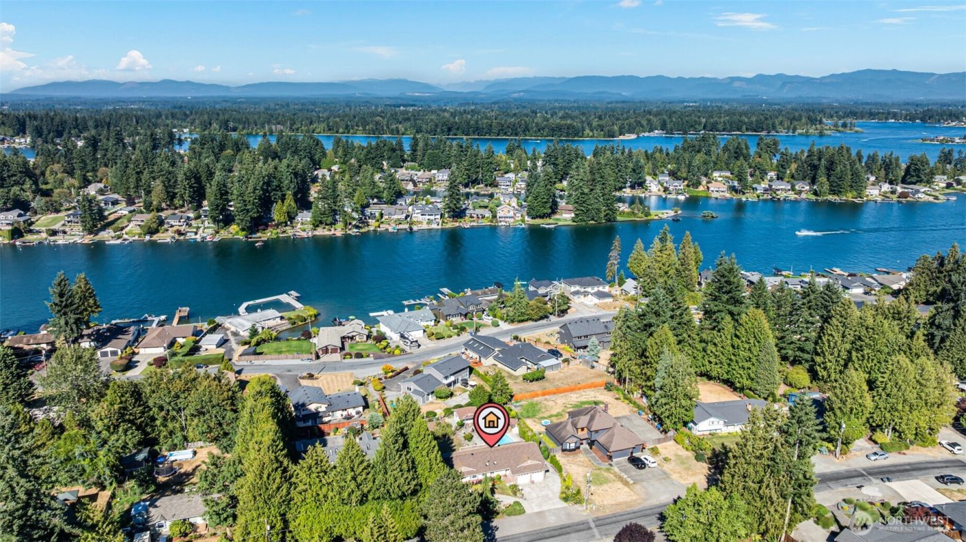 18107 25th Street Ct E, Lake Tapps, WA 98391