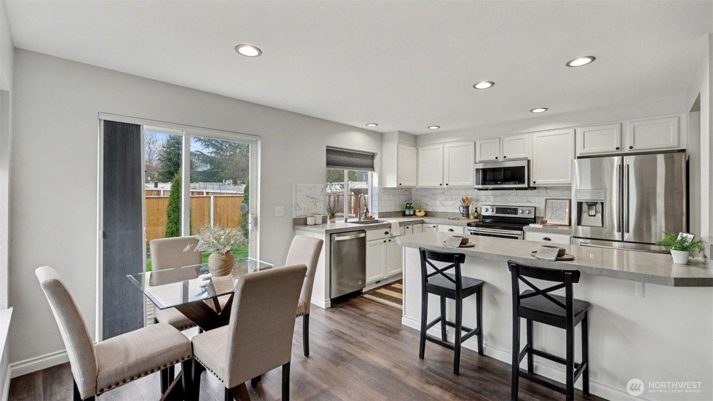 1909 Highpoint Street , Enumclaw, WA 98022