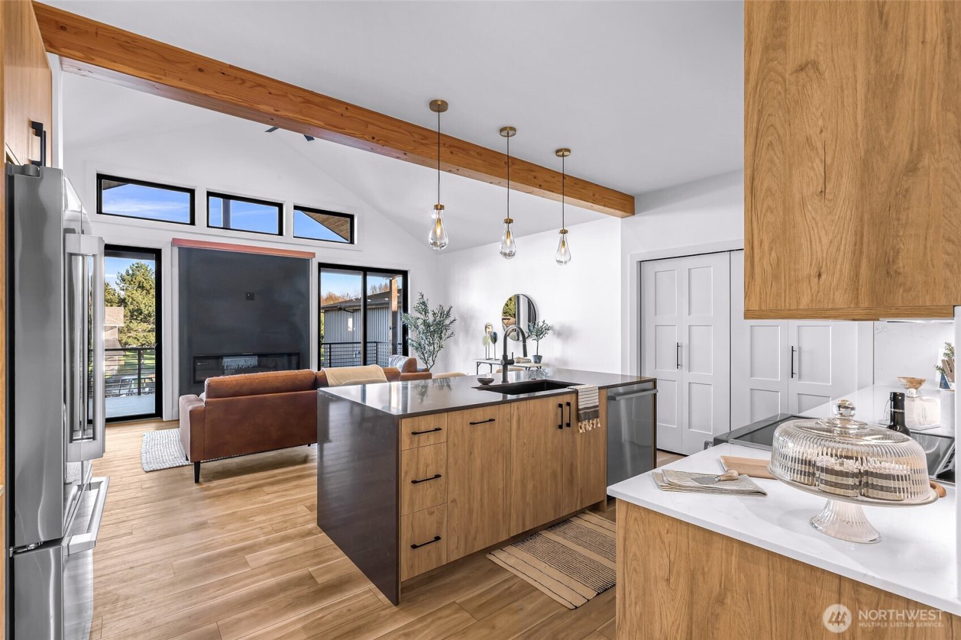 220 Skipping Stone Loop , Lynden, WA 98264