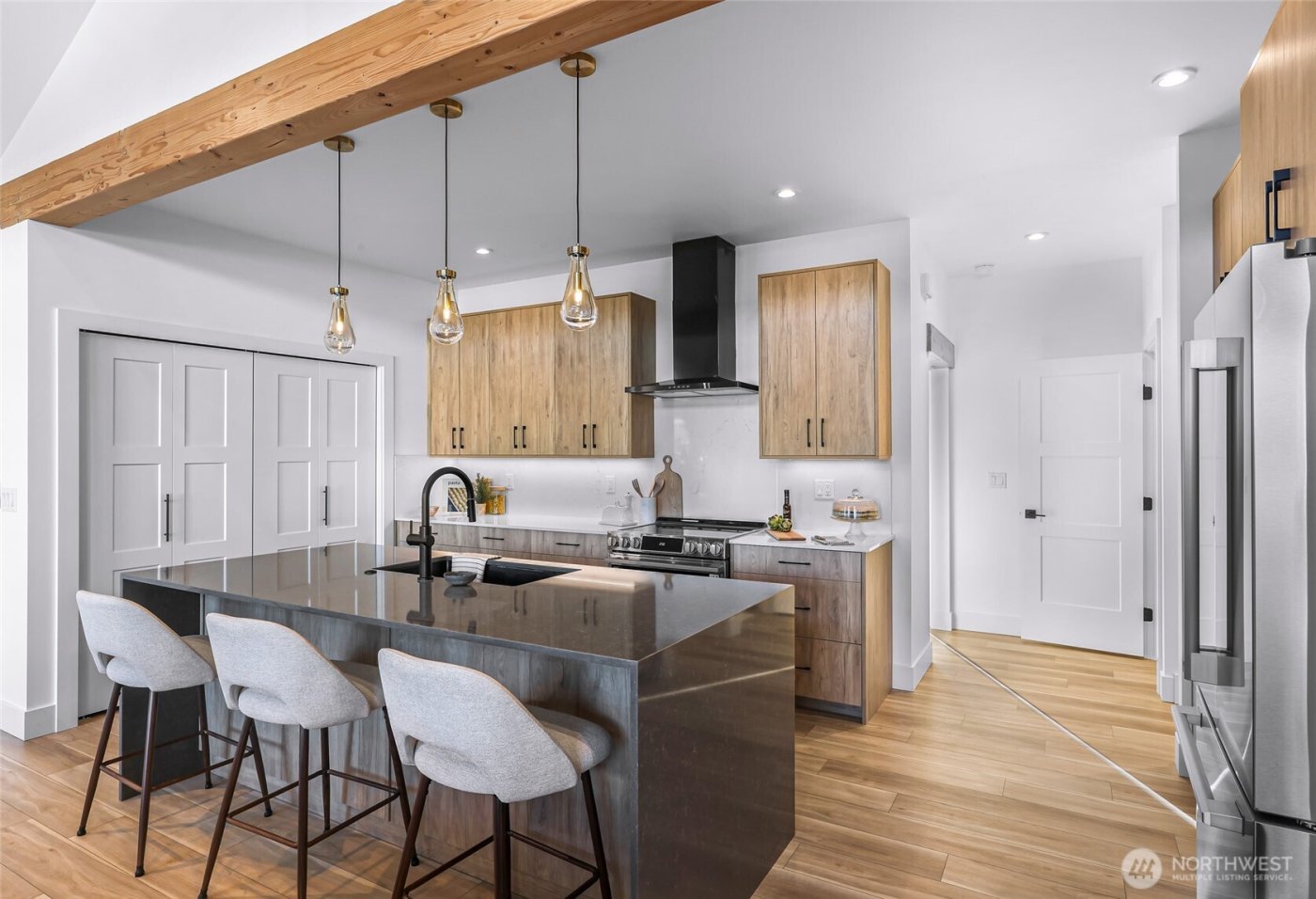 220 Skipping Stone Loop , Lynden, WA 98264