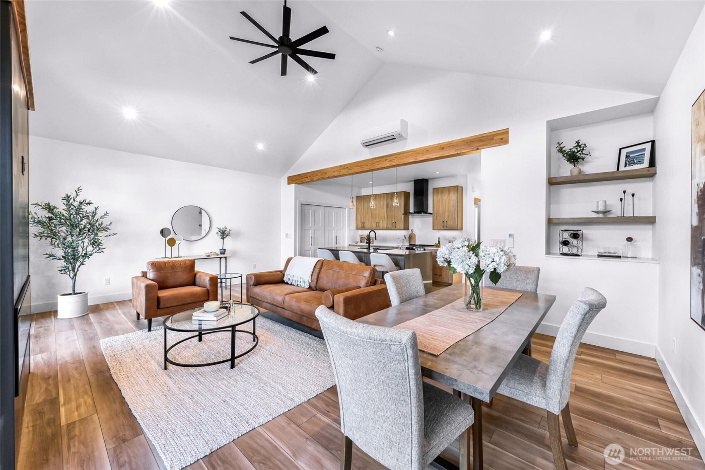 220 Skipping Stone Loop , Lynden, WA 98264