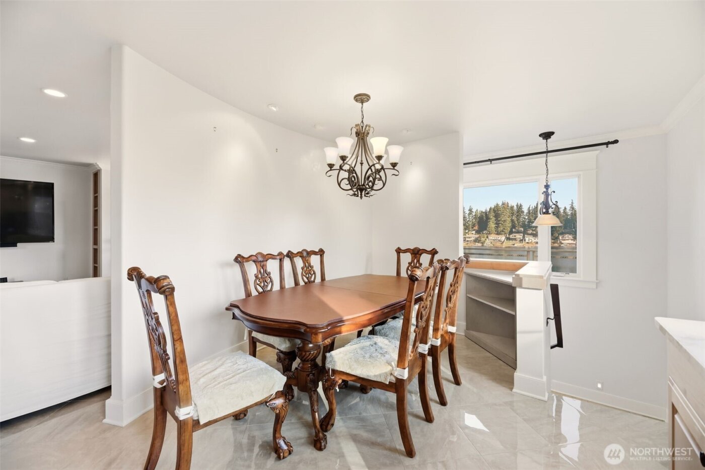 3821 Shelby Road , Lynnwood, WA 98087