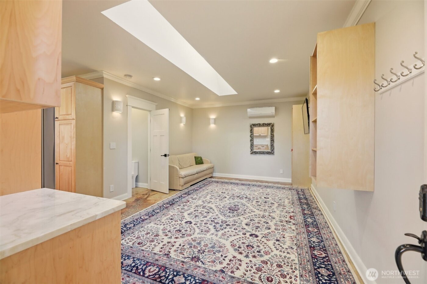 3821 Shelby Road , Lynnwood, WA 98087