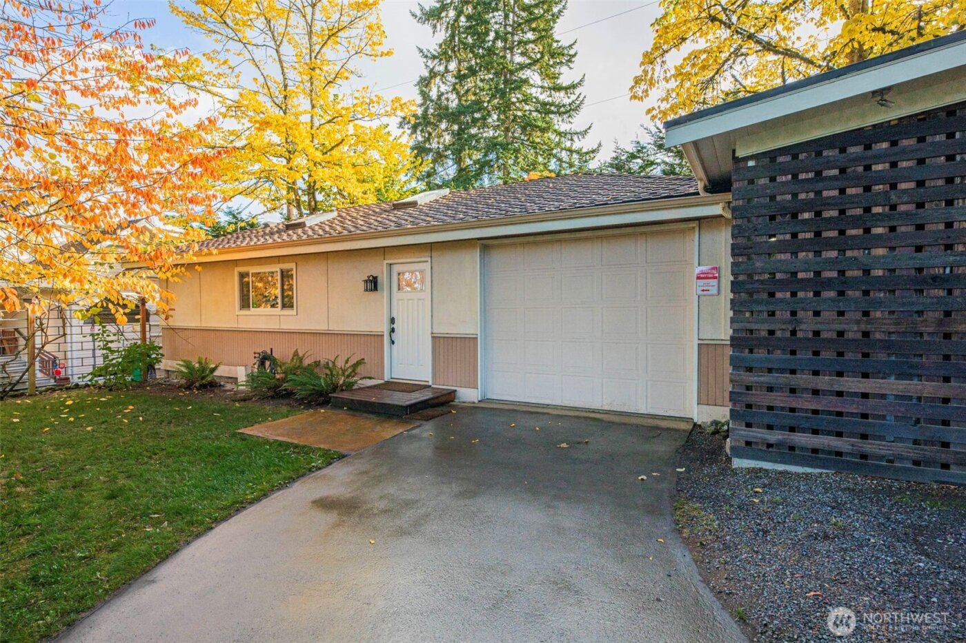 3821 Shelby Road , Lynnwood, WA 98087